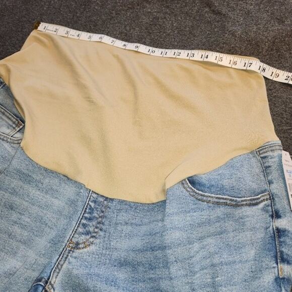 Time & Tru Maternity Light Wash Boyfriend Rollcuff Destroyed 2Xl (20) NWT - Picture 9 of 12